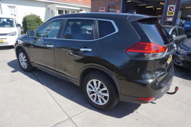 Nissan X-Trail (2018) thumbnail 6