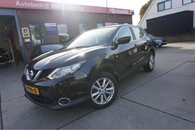 Nissan Qashqai (2017) thumbnail 1