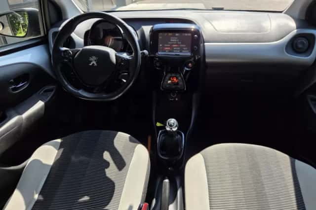 Peugeot 108 (2018) thumbnail 3