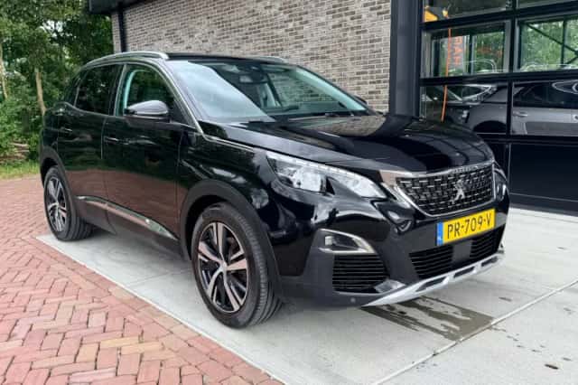 Peugeot 3008 (2017) thumbnail 5