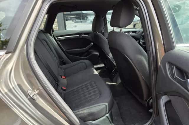 Audi A3 (2014) thumbnail 4