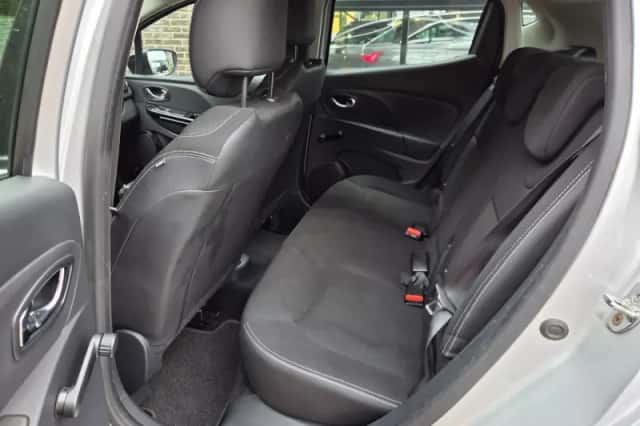 Renault Clio (2013) thumbnail 5