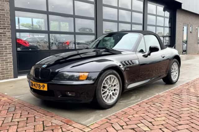 BMW Z3 (1996) thumbnail 5