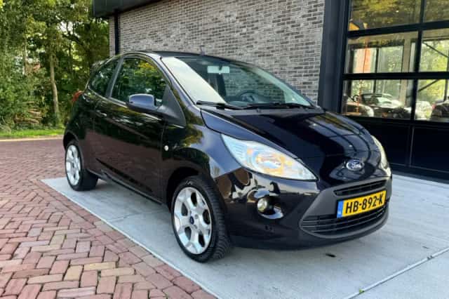 Ford Ka (2015) thumbnail 5