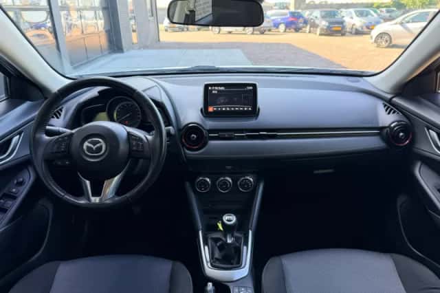 Mazda CX-3 (2016) thumbnail 3