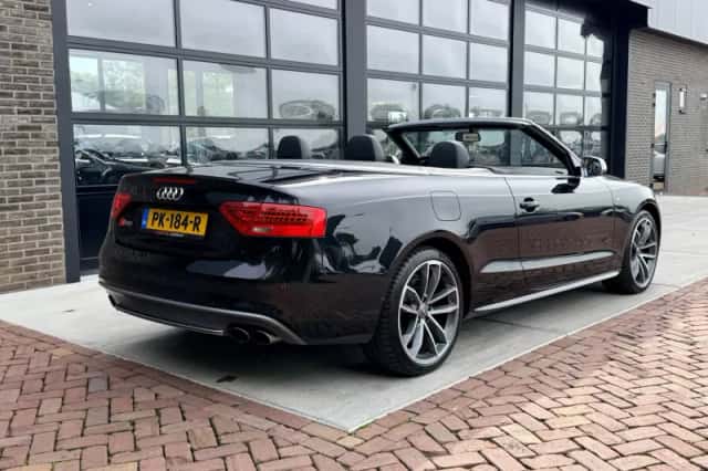 Audi A5 (2014) thumbnail 2