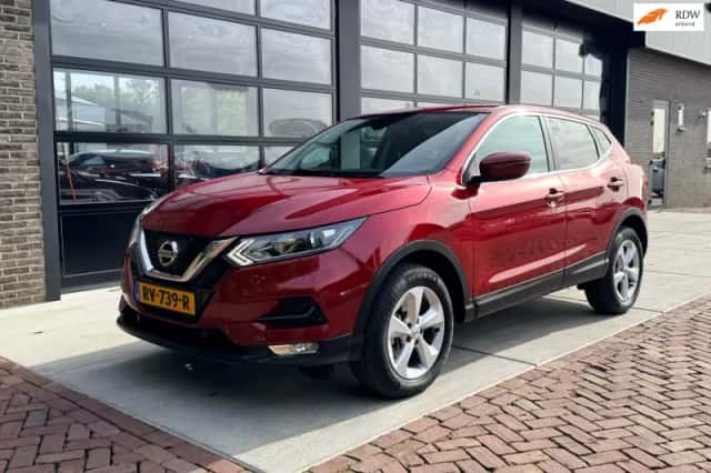 Nissan Qashqai (2018) thumbnail 1