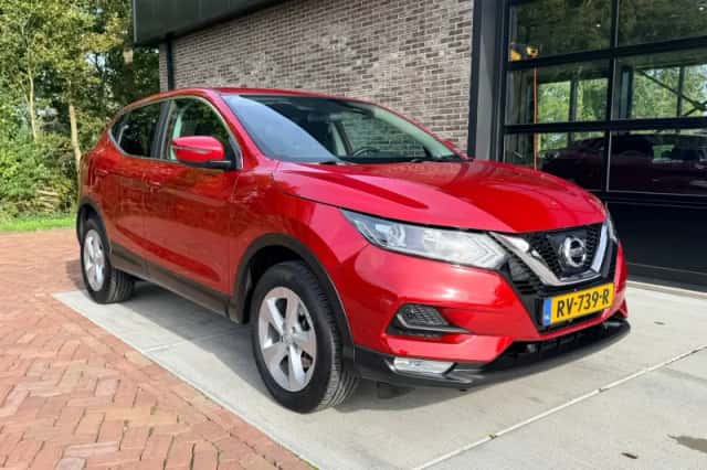 Nissan Qashqai (2018) thumbnail 5