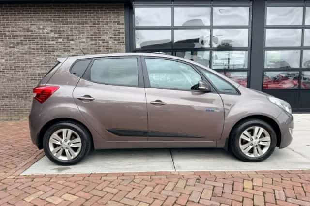Hyundai ix20 (2014) thumbnail 6