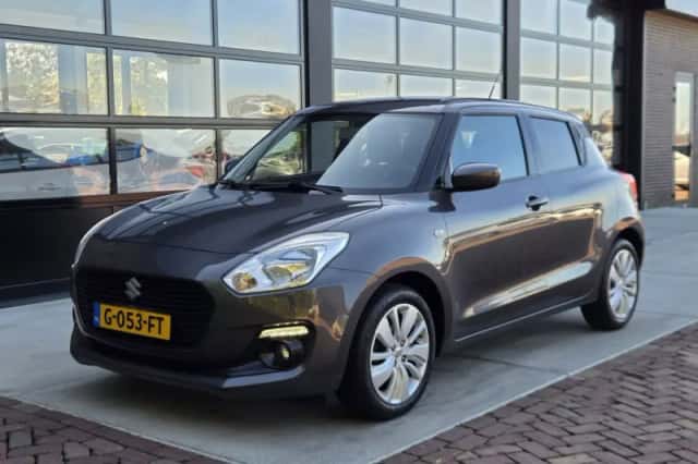 Suzuki Swift (2017) thumbnail 1