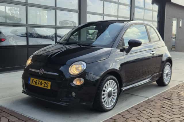 Fiat 500 (2015) thumbnail 1