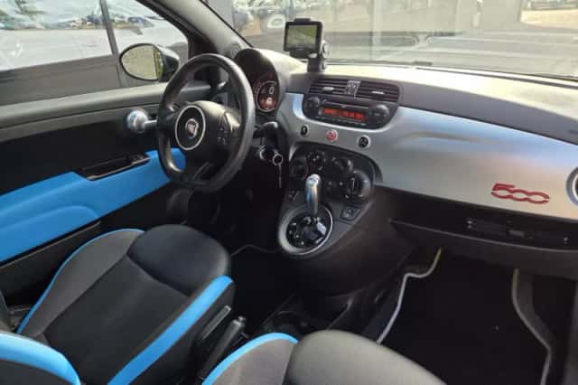 Fiat 500 (2015) thumbnail 3