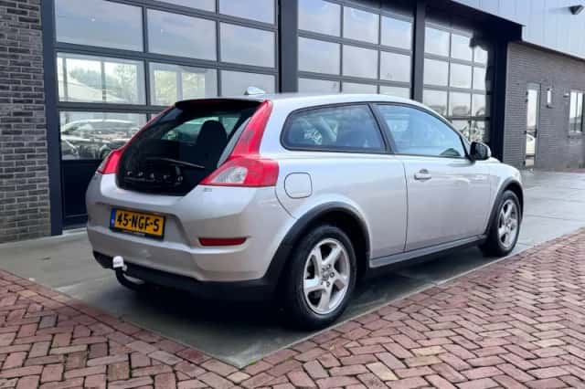 Volvo C30 (2010) thumbnail 2