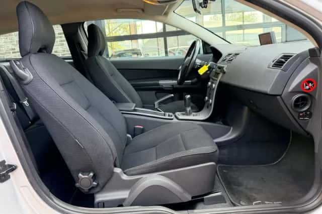 Volvo C30 (2010) thumbnail 4