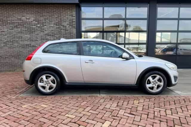 Volvo C30 (2010) thumbnail 6