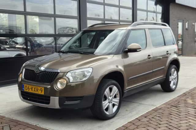Škoda Yeti (2010) thumbnail 1