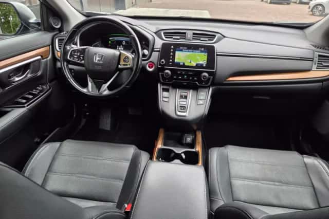 Honda CR-V (2020) thumbnail 3