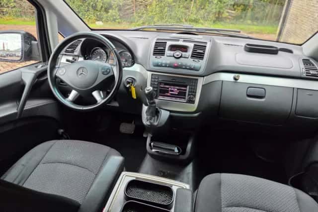 Mercedes-Benz Vito (2012) thumbnail 3