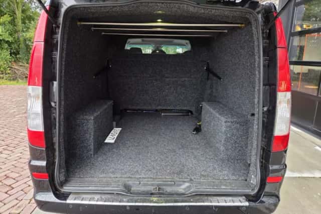 Mercedes-Benz Vito (2012) thumbnail 6