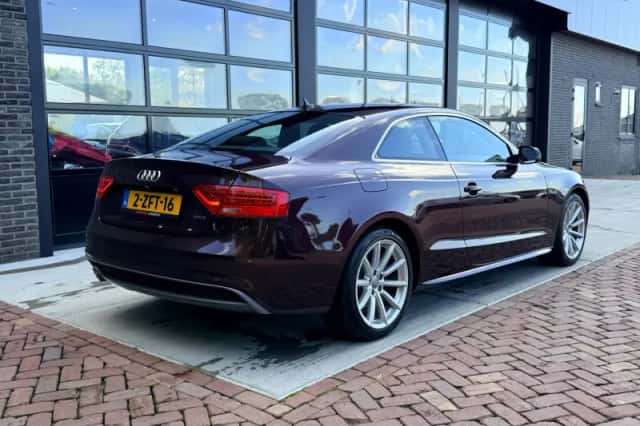 Audi A5 (2015) thumbnail 2