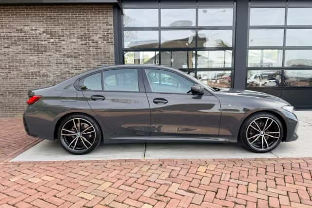 BMW 3-Serie (2023) thumbnail 6