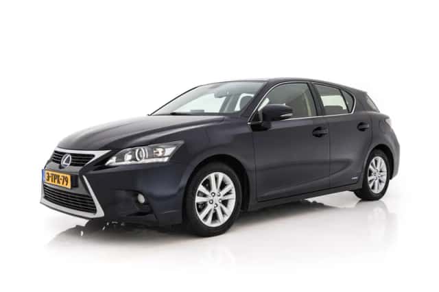Lexus CT (2014) thumbnail 4