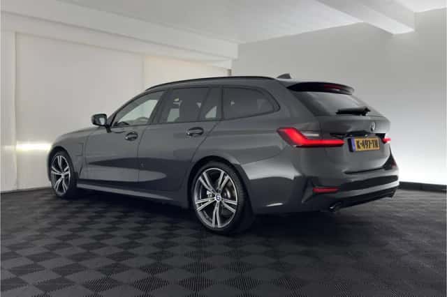 BMW 3-Serie (2021) thumbnail 5
