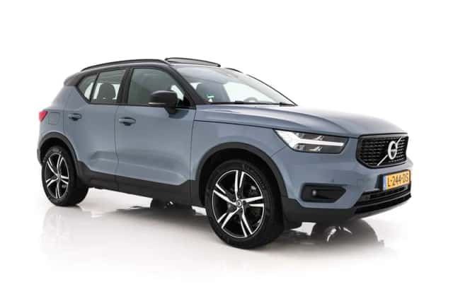 Volvo XC40 (2021) thumbnail 1