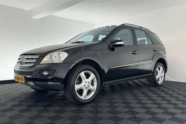 Mercedes-Benz M-Klasse (2008) thumbnail 3