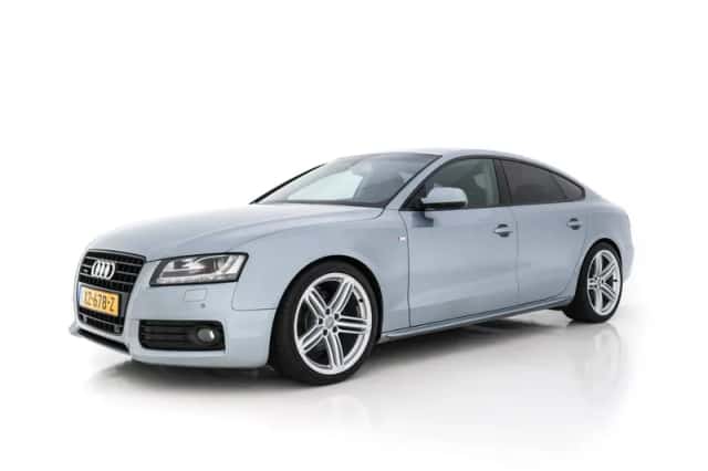 Audi A5 (2010) thumbnail 4