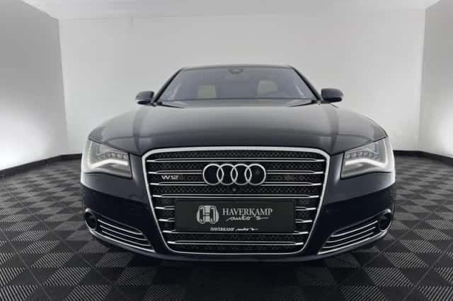 Audi A8 (2012) thumbnail 2