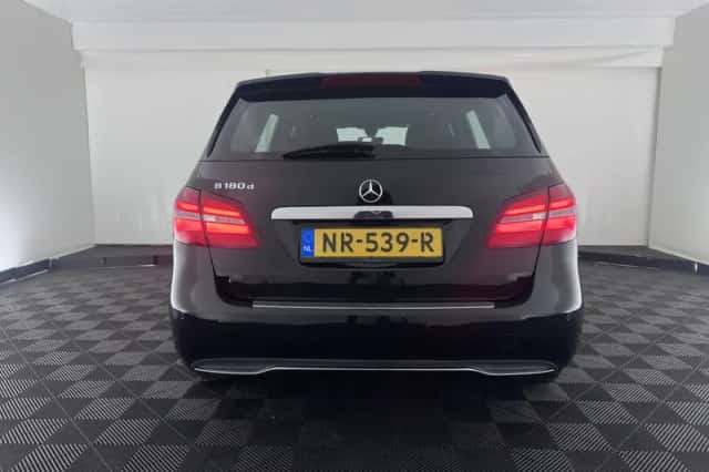 Mercedes-Benz B-Klasse (2017) thumbnail 6