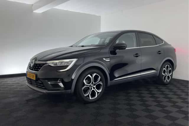 Renault Arkana (2022) thumbnail 4