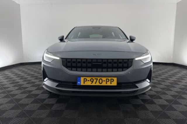 Polestar 2 (2022) thumbnail 3