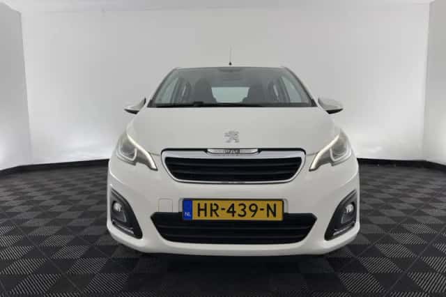 Peugeot 108 (2015) thumbnail 3