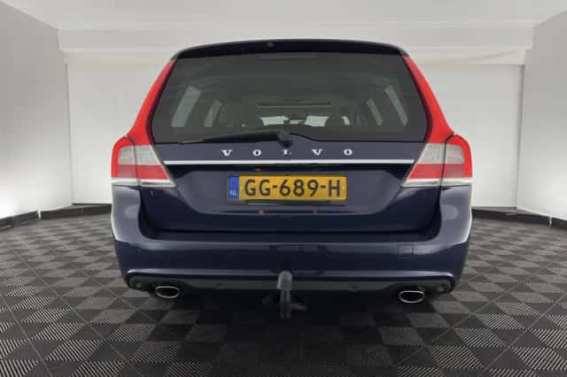 Volvo V70 (2015) thumbnail 6