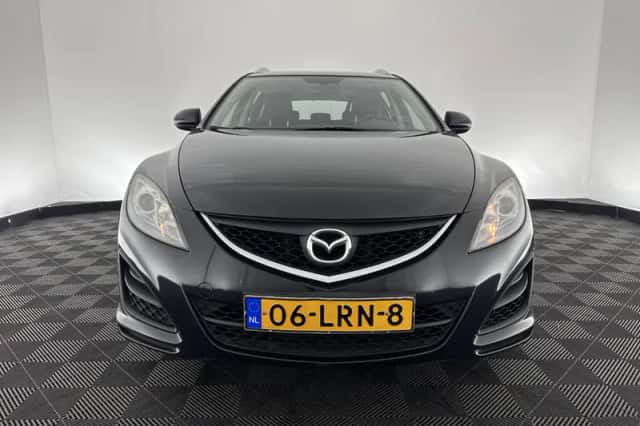 Mazda 6 (2010) thumbnail 3