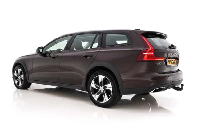 Volvo V60 (2020) thumbnail 5