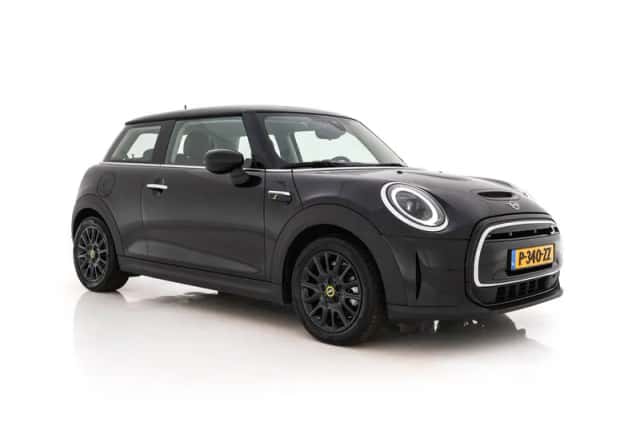 MINI Mini Electric (2022) thumbnail 1