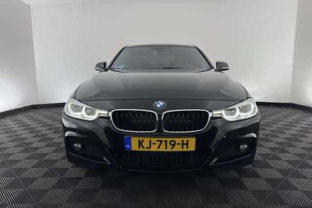 BMW 3-Serie (2016) thumbnail 3