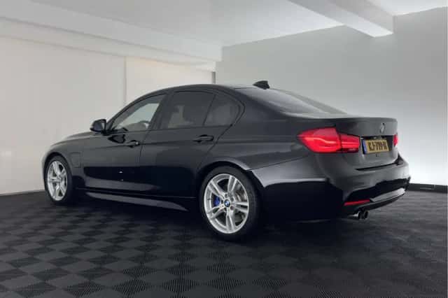 BMW 3-Serie (2016) thumbnail 5