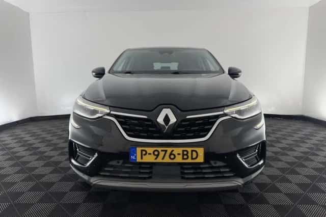 Renault Arkana (2022) thumbnail 3