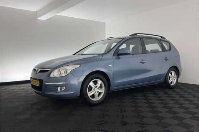 Hyundai i30 (2009) thumbnail 4