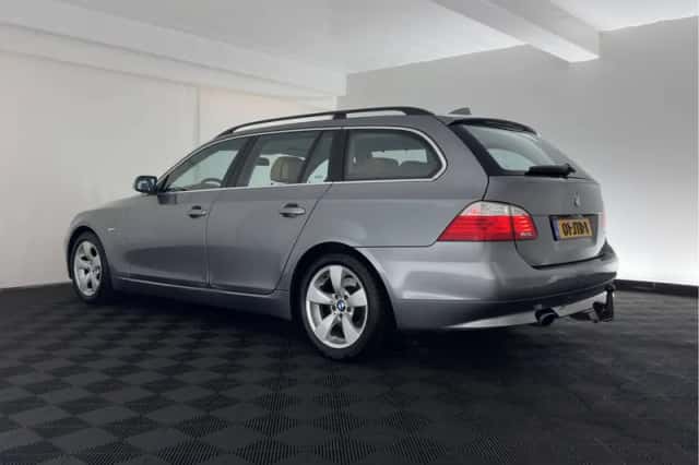 BMW 5-Serie (2009) thumbnail 5