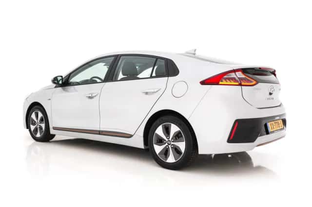 Hyundai Ioniq (2019) thumbnail 5