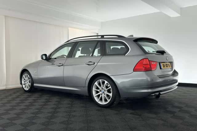 BMW 3-Serie (2009) thumbnail 4