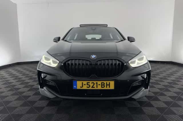 BMW 1-Serie (2020) thumbnail 3