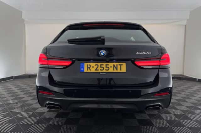 BMW 5-Serie (2022) thumbnail 6