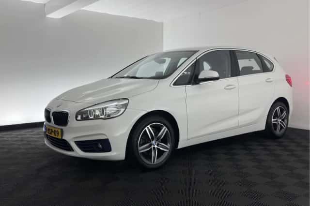 BMW 2-Serie Active Tourer (2015) thumbnail 4
