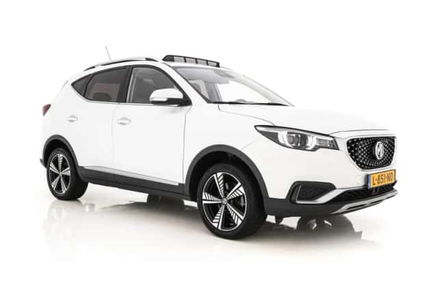 MG Zs ev (2021) thumbnail 1